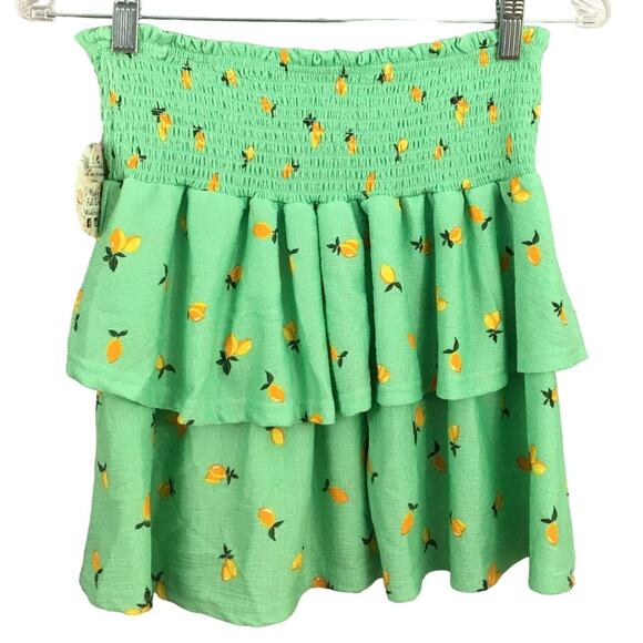 Jolie & Joy Mini Skirt and Ruffled Crop Top Set Size Medium Green with Lemons - Picture 11 of 13